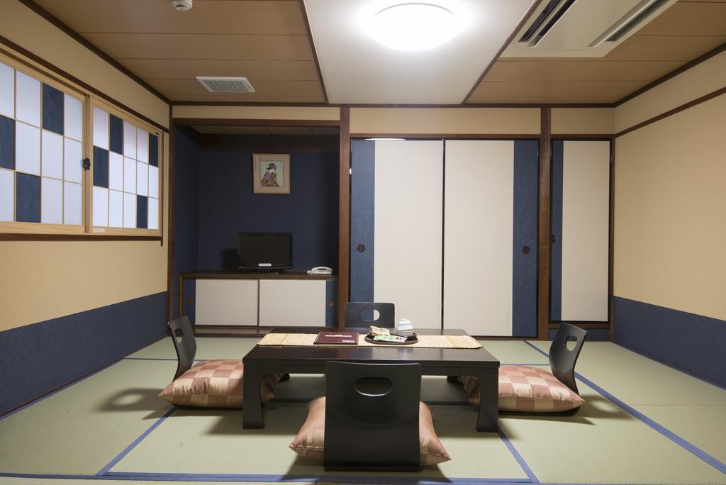 Tenpyo Ryokan Nara Esterno foto