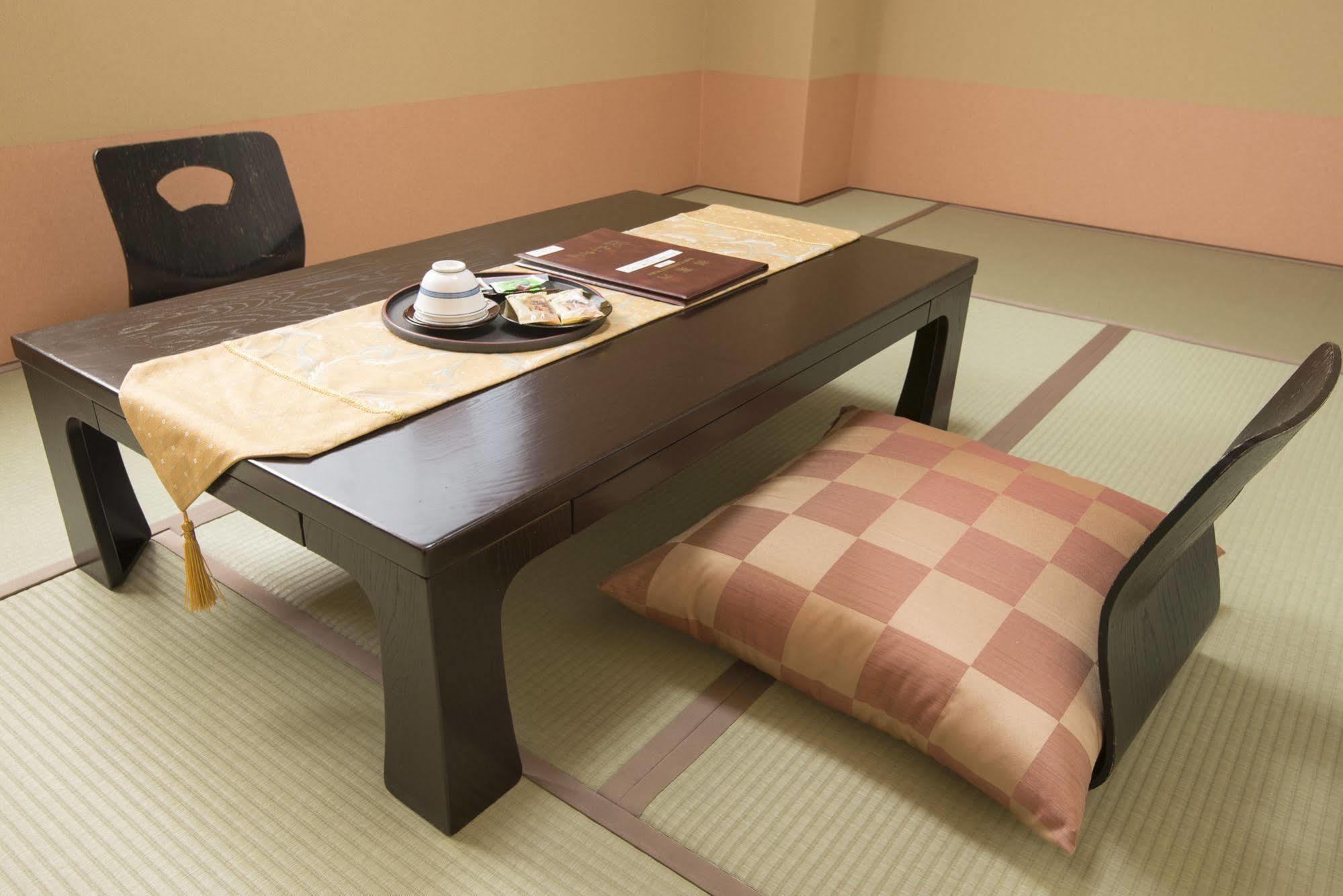 Tenpyo Ryokan Nara Esterno foto