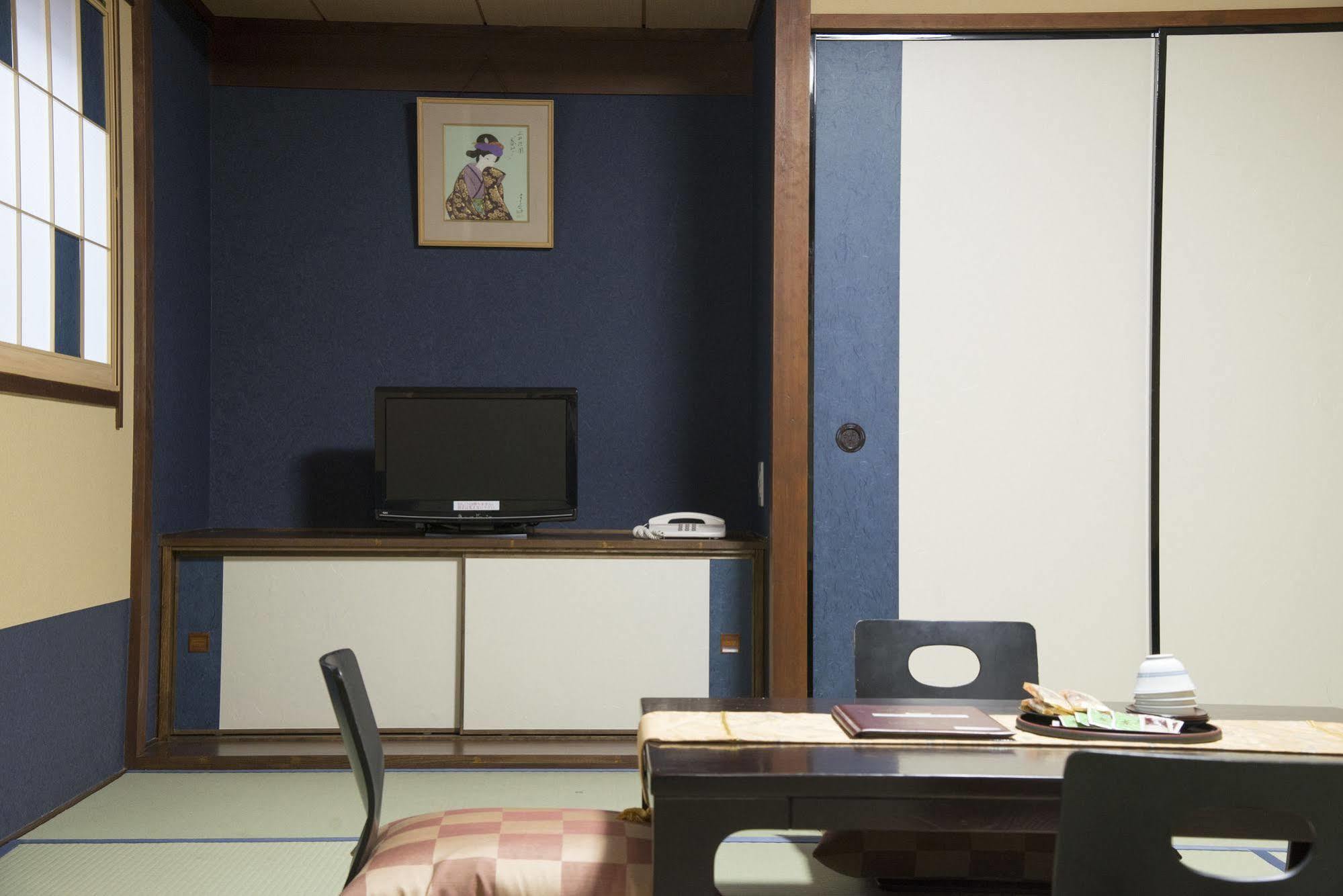 Tenpyo Ryokan Nara Esterno foto